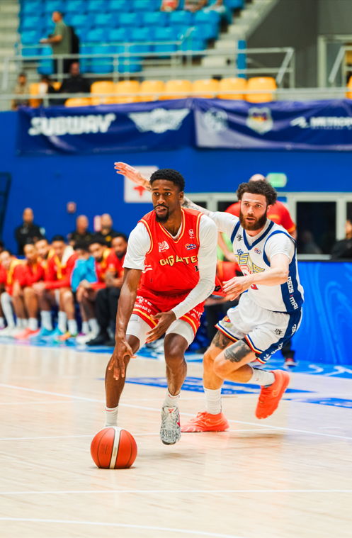 Los Gigantes regresan a la ruta ganadora en el debut de Wiley