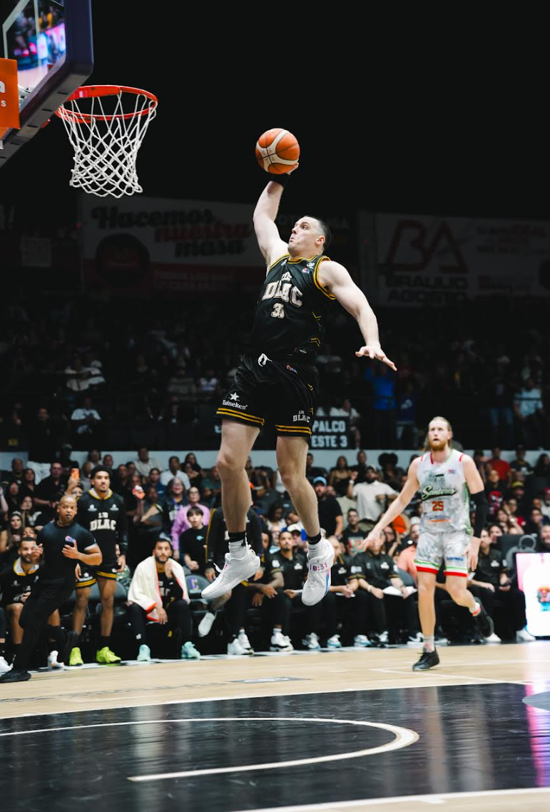 Gigantes regresan a la ruta ganadora con paliza ante los Santeros