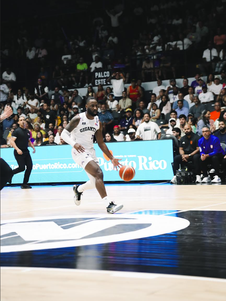 Nowell anota 28 pero los Gigantes caen por el mínimo ante los Cangrejeros