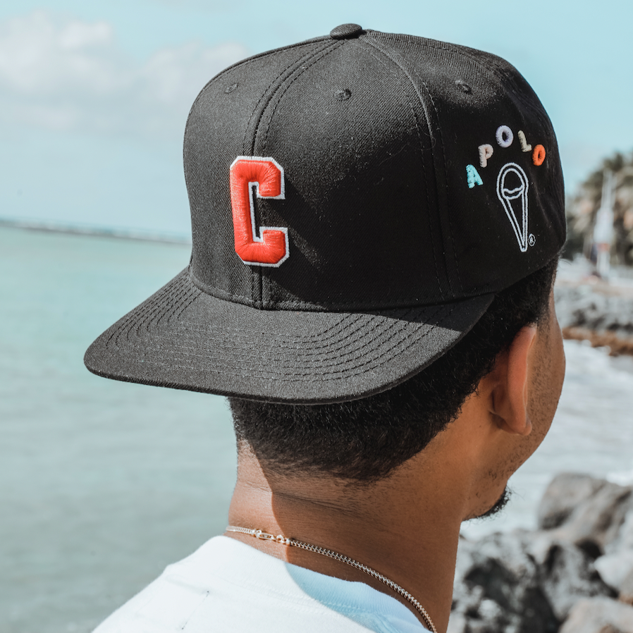 Gorra Negra Carolina x Apolo